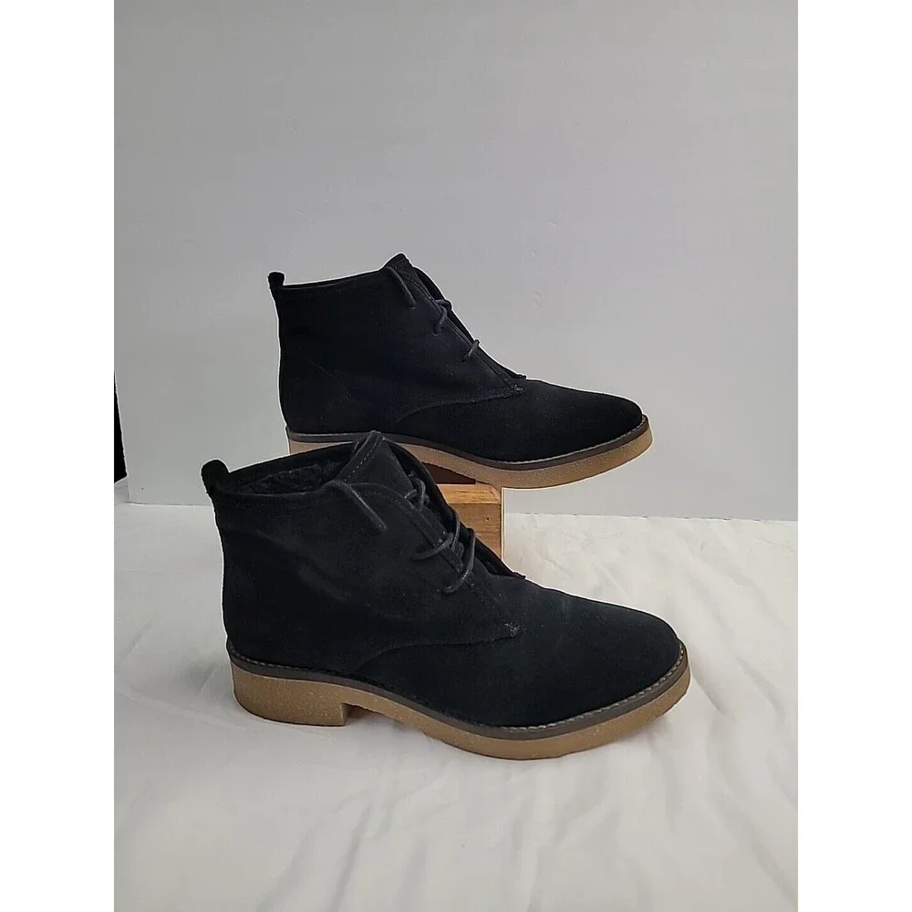 Matt Bernson Women’s 9.5 Black Suede Lace Up Ankle Boots 3/4 Heel Portugal Made